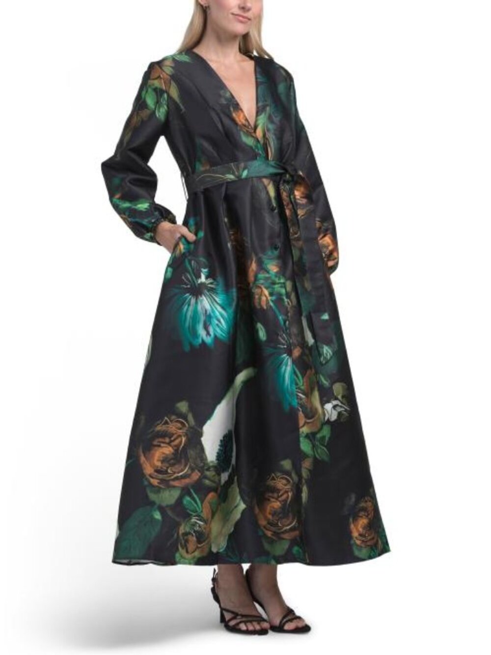 NANCY YANG Long Sleeve V-neck Gown
